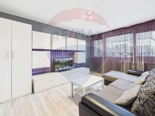 Apartament 2 camere vanzare in bloc de apartamente Bucuresti, Eroii Revolutiei vezi locația pe hartă
