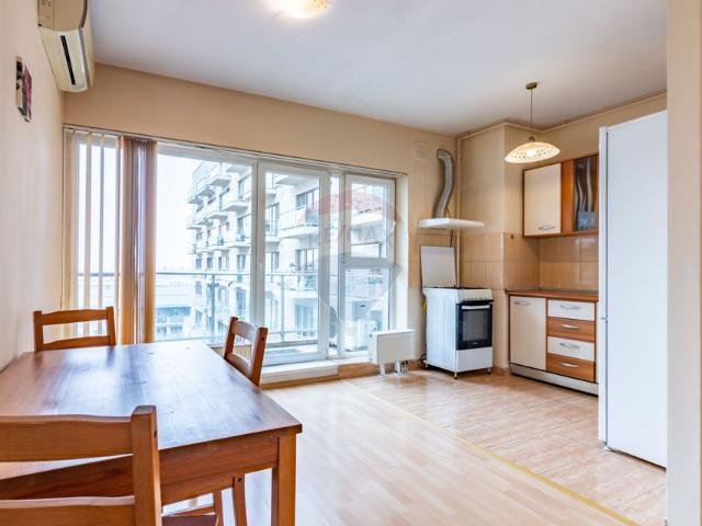 Apartament 2 camere vanzare in bloc de apartamente Bucuresti, Liviu Rebreanu vezi locația pe hartă