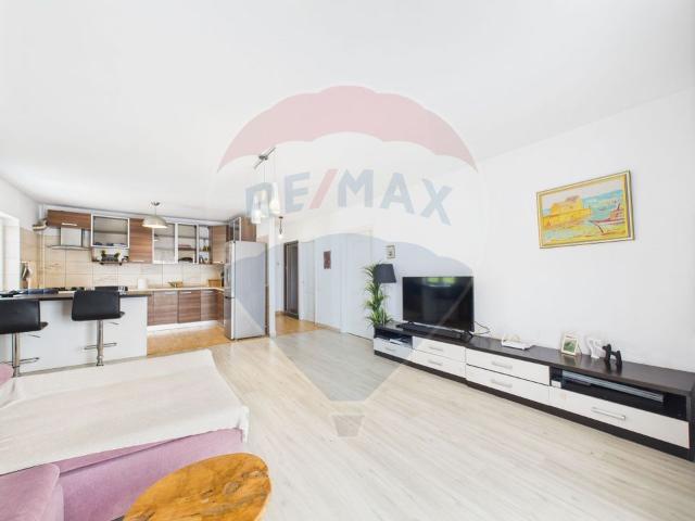 Apartament 2 camere vanzare in bloc de apartamente Bucuresti, Sisesti vezi locația pe hartă