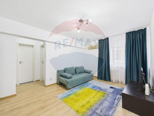 Apartament 2 camere vanzare in bloc de apartamente Bucuresti, Stefan cel Mare vezi locația pe hartă