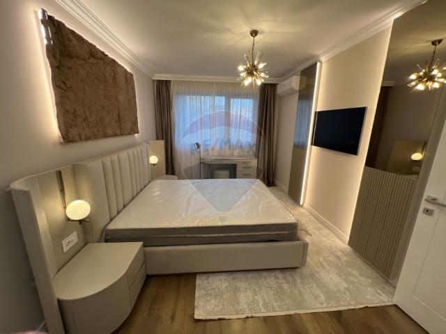 Apartament 2 camere vanzare in bloc de apartamente Bucuresti, Pipera vezi locația pe hartă