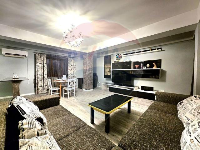 Apartament 2 camere vanzare in bloc de apartamente Constanta, Casa de Cultura vezi locația pe hartă