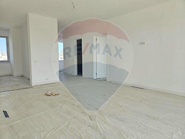 Apartament 2 camere vanzare in bloc de apartamente Constanta, Dacia vezi locația pe hartă