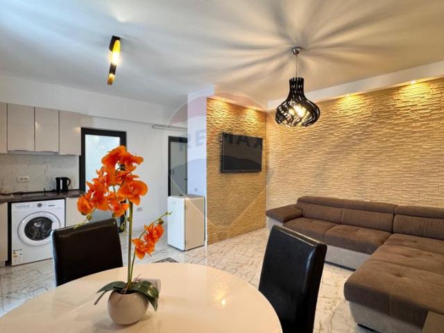 Apartament 2 camere vanzare in bloc de apartamente Constanta, Mamaia, Nord vezi locația pe hartă