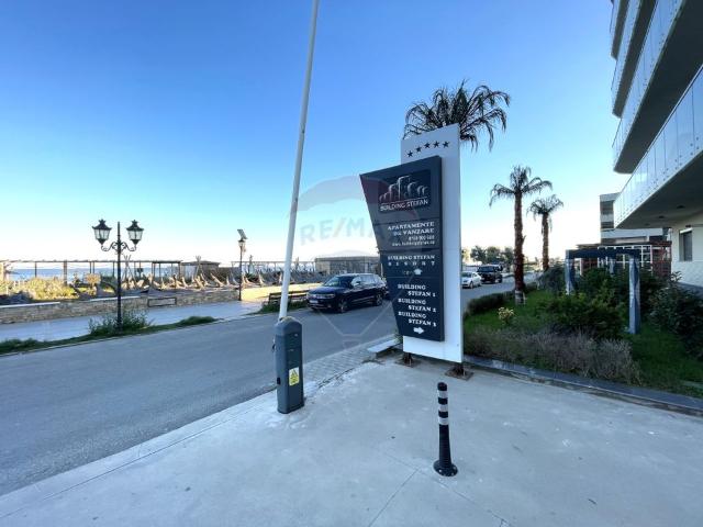 Apartament 2 camere vanzare in bloc de apartamente Constanta, Navodari, Est vezi locația pe hartă