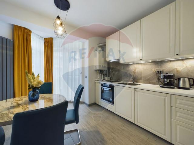 Apartament 2 camere vanzare in bloc de apartamente Constanta, Navodari, Nord vezi locația pe hartă