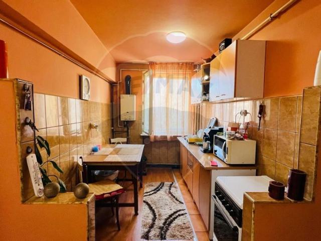 Apartament 2 camere vanzare in bloc de apartamente Maramures, Baia Mare, Ultracentral vezi locația pe hartă
