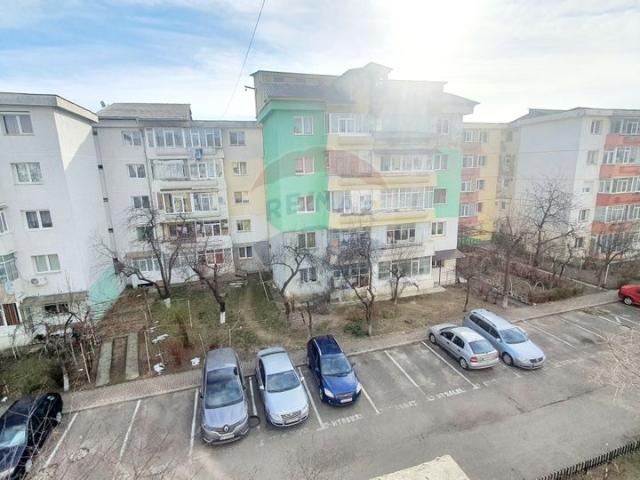 Apartament 2 camere vanzare in bloc de apartamente Piatra Neamt, Maratei vezi locația pe hartă