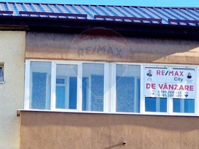 Apartament 2 camere vanzare in bloc de apartamente Piatra Neamt, Precista vezi locația pe hartă