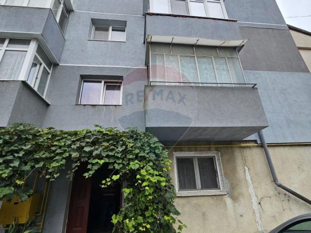 Apartament 2 camere vanzare in bloc de apartamente Suceava, Burdujeni vezi locația pe hartă