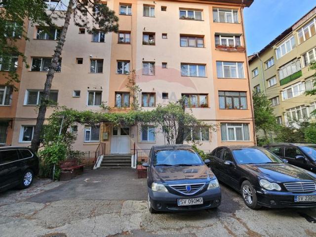 Apartament 2 camere vanzare in bloc de apartamente Suceava, George Enescu vezi locația pe hartă