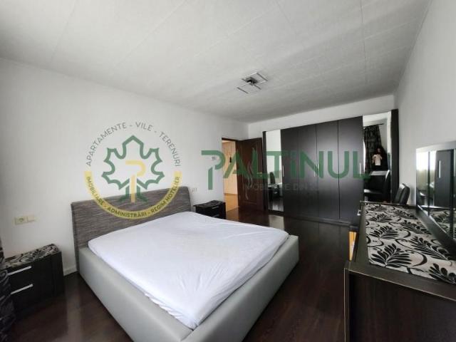 Apartament 2 camere Vasile Aaron etaj 3/5, balcon inchis, renovat
