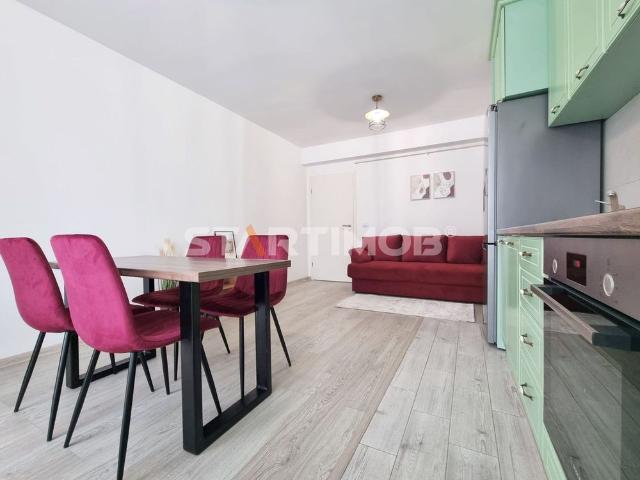 Apartament 2 camere zona Coresi cu parcare