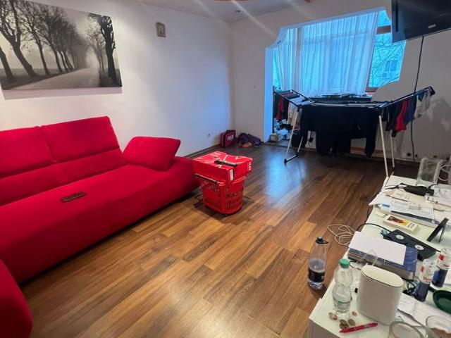 Apartament 2 camere Zona Cafeneaua Rendez Vous etaj 2 60 mp