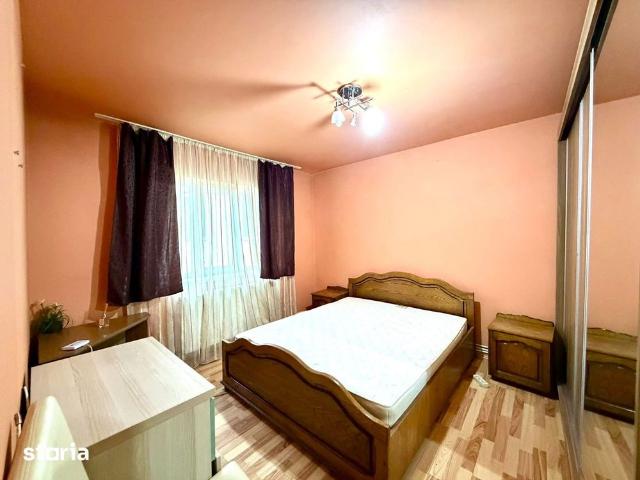 Apartament 2 camere zona Casa Armatei preț 1500 Ron/ lună
