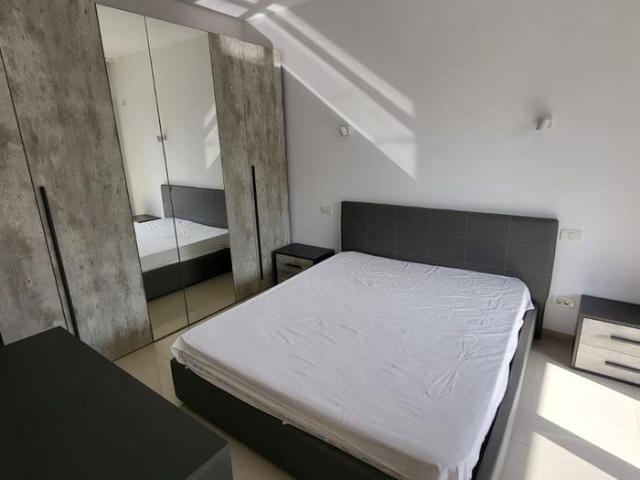 Apartament 2 camere zona City Park Mall cu Centrala Bloc Nou