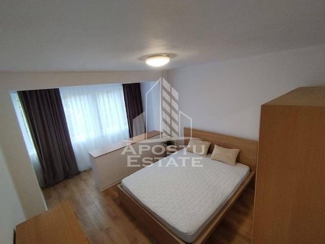 Apartament 2 camere, zona Circumvalatiunii