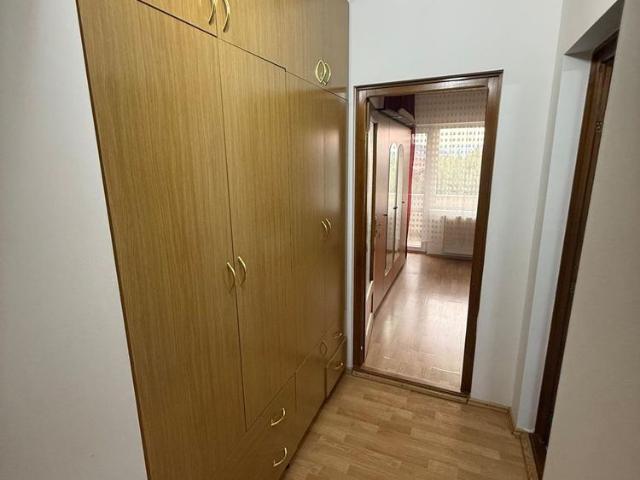 Apartament 2 camere/ zona Academiei de Muzica/Manastur/parcare inclusa