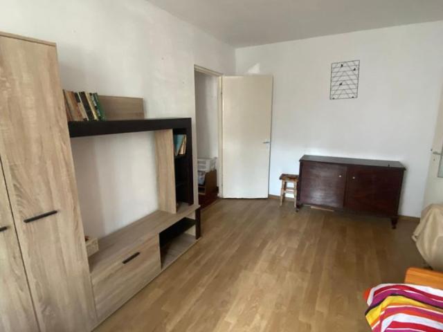 Apartament 2 camere, zona Alexandru cel Bun
