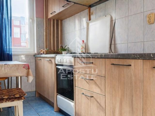 Apartament 2 camere,zona Boul Rosu,confort 1