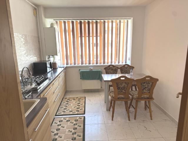 APARTAMENT 2 CAMERE ZONA GĂRII !