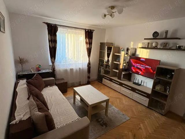 Apartament 2 camere zona FLORILOR