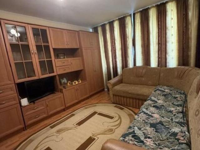 Apartament 2 camere, zona Lama