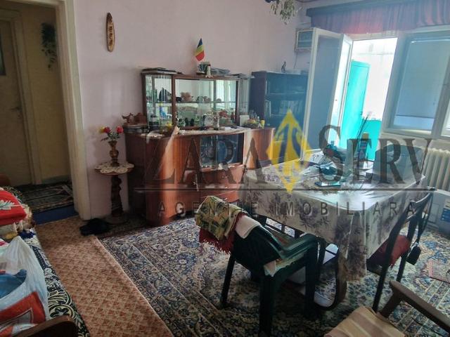 Apartament 2 camere, zona Nord, strada Petuniei