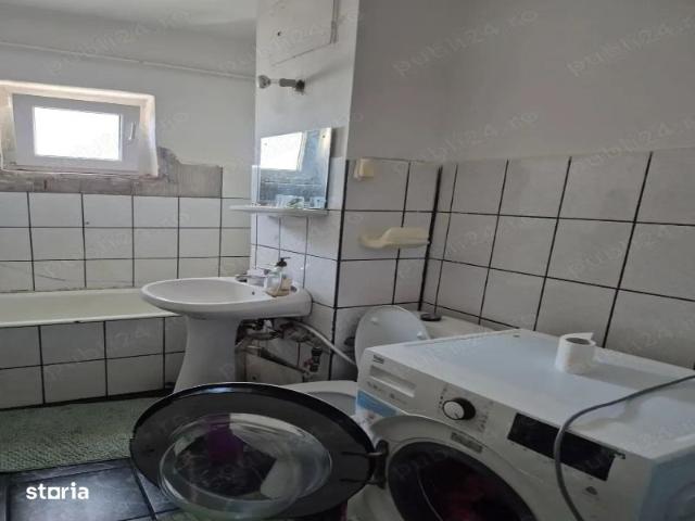 Apartament 2 camere zona Sagului