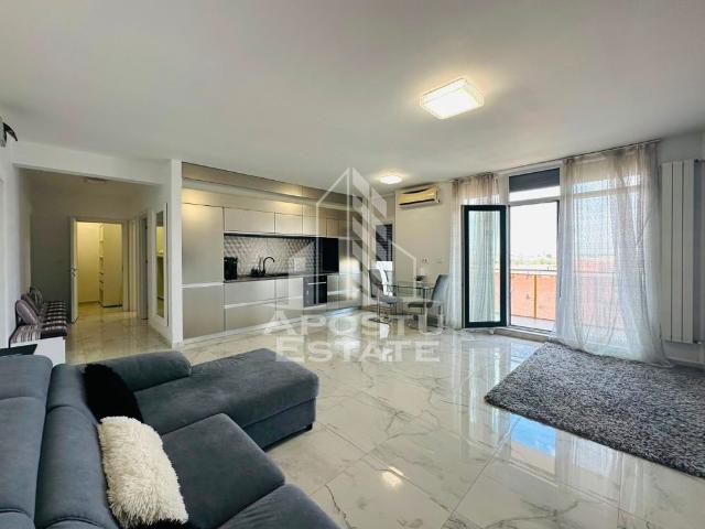 Apartament 2 camere zona Polivalenta