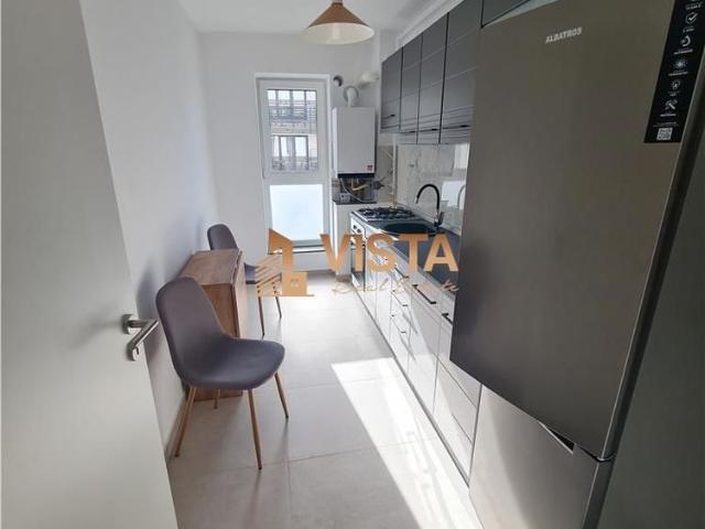 Apartament 2 camere, zona Tractorul Qualis
