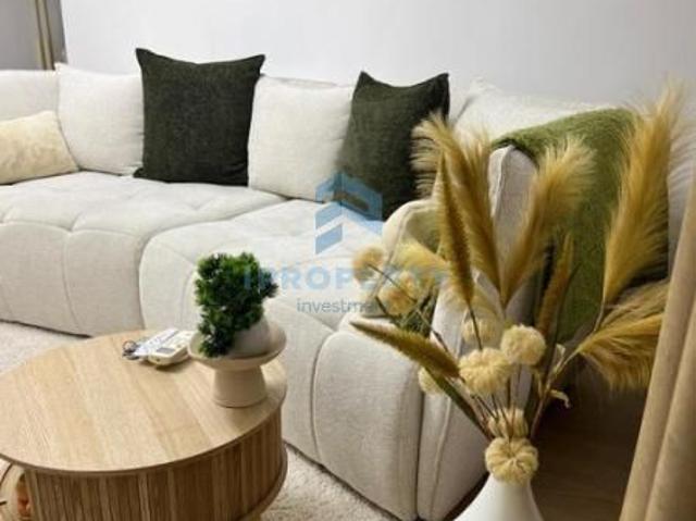 Apartament 2 camere 1 mai complet utilat si mobilat