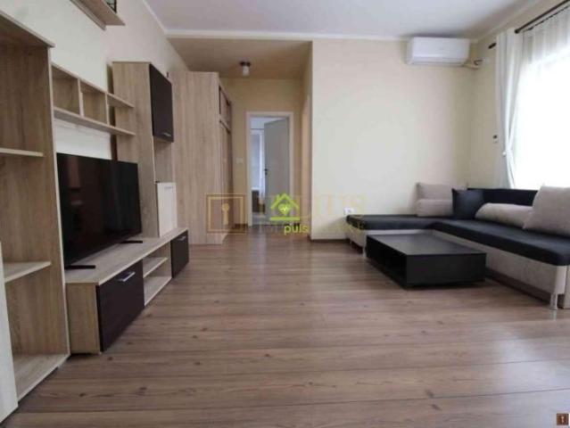 Apartament 2 camere, 2 locuri de parcare a DumbrAviTa