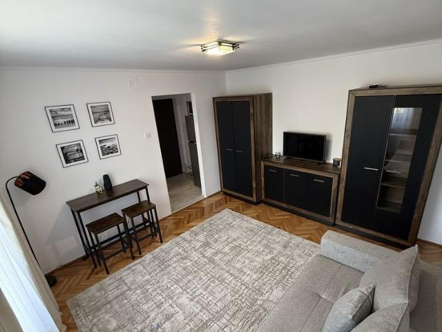 Apartament 2 camere 35mp, finisat modern, str. Alverna