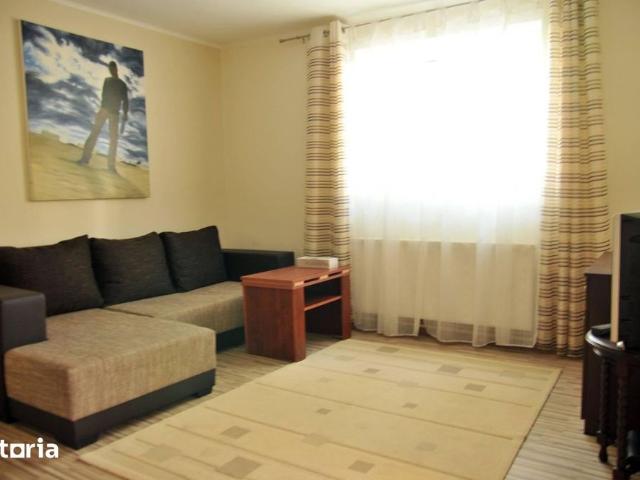 Apartament 2 camere 45mp, parcare, finisat mediu, zona Centrala