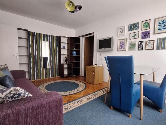 Apartament 2 camere 48mp, balcon, etaj intermediar, zona Iulius Mall