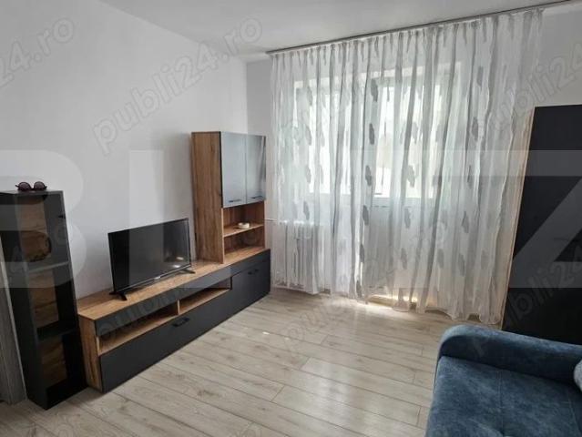 Apartament 2 camere, 40 mp, zona Podu Ros