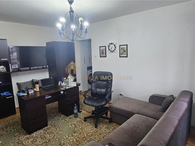 Apartament 2 camere 43 mp plus balcon de 10 mp zona mercur