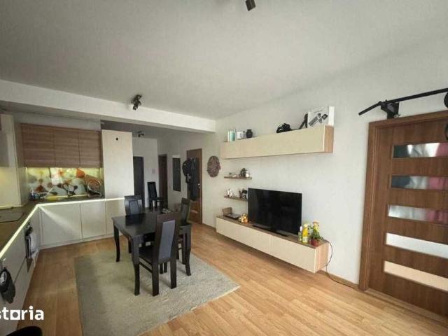 Apartament 2 camere 54mp, balcon, bloc nou, 2 parcare, zona SDC