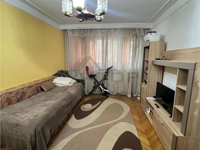 Apartament 2 Camere 54mp Podu Ros Palas
