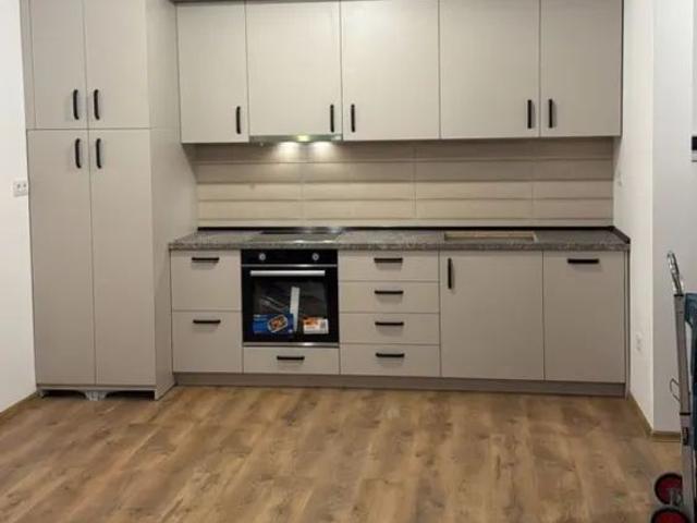 Apartament 2 camere,55mp, 1 parcare privată,zona centrală