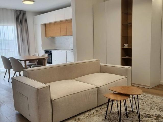 Apartament 2 camere 55mp, balcon, parcare, zona Semicentrala