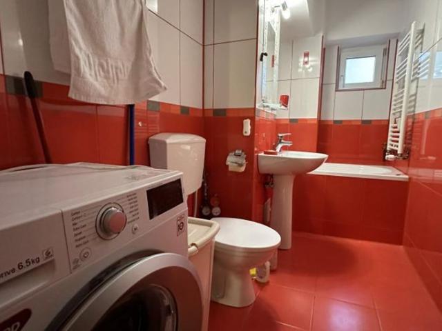 Apartament 2 camere, 55mp, decomandat, metrou, AC, Crangasi