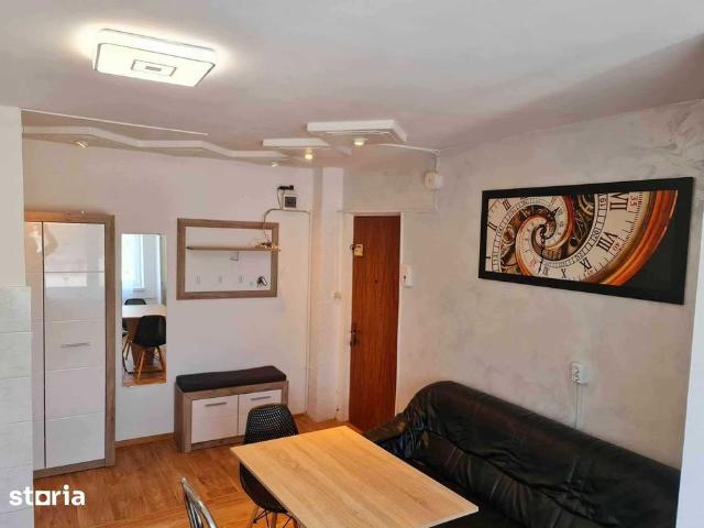 Apartament 2 camere 50mp, finisat mediu, zona The Office