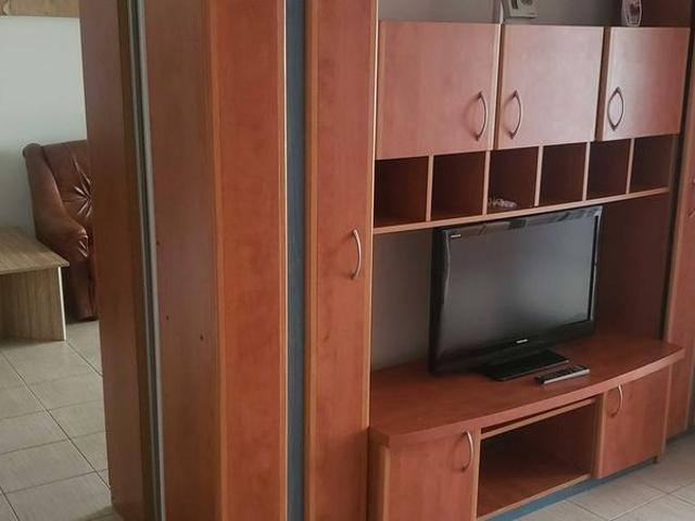 Apartament 2 camere 52mp, parcare, finisat mediu, zona Iulius Mall