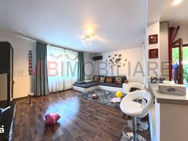 Apartament 2 camere 80 mp 2 bai curte mobilat