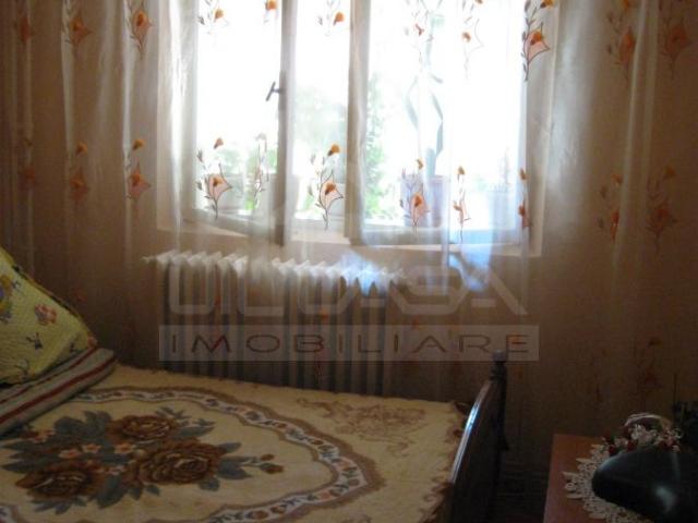 Apartament 2 CD, Nicolina 1