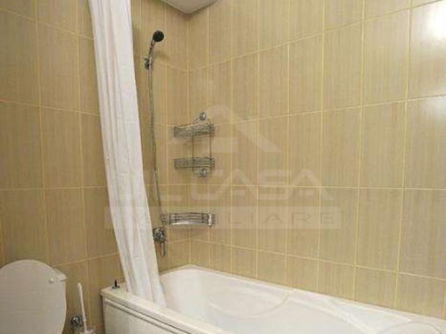 Apartament 2 CD, Nicolina