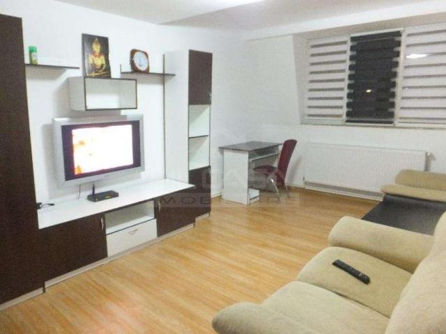 Apartament 2 CD, Palas