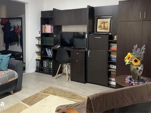 Apartament 2camere,Ciresica,parcare rezidentiala,centrala gaz